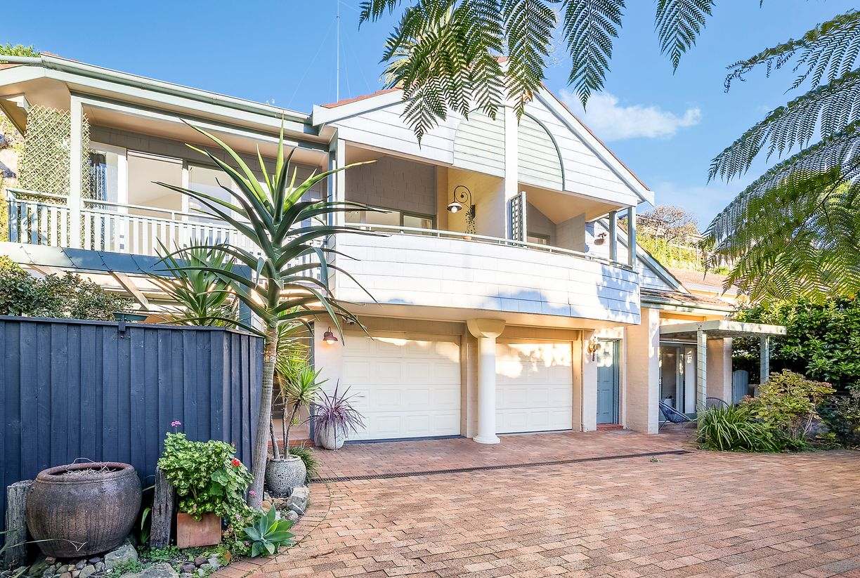 69A Avenue Road — photo from Raine & Horne Mosman | Neutral Bay