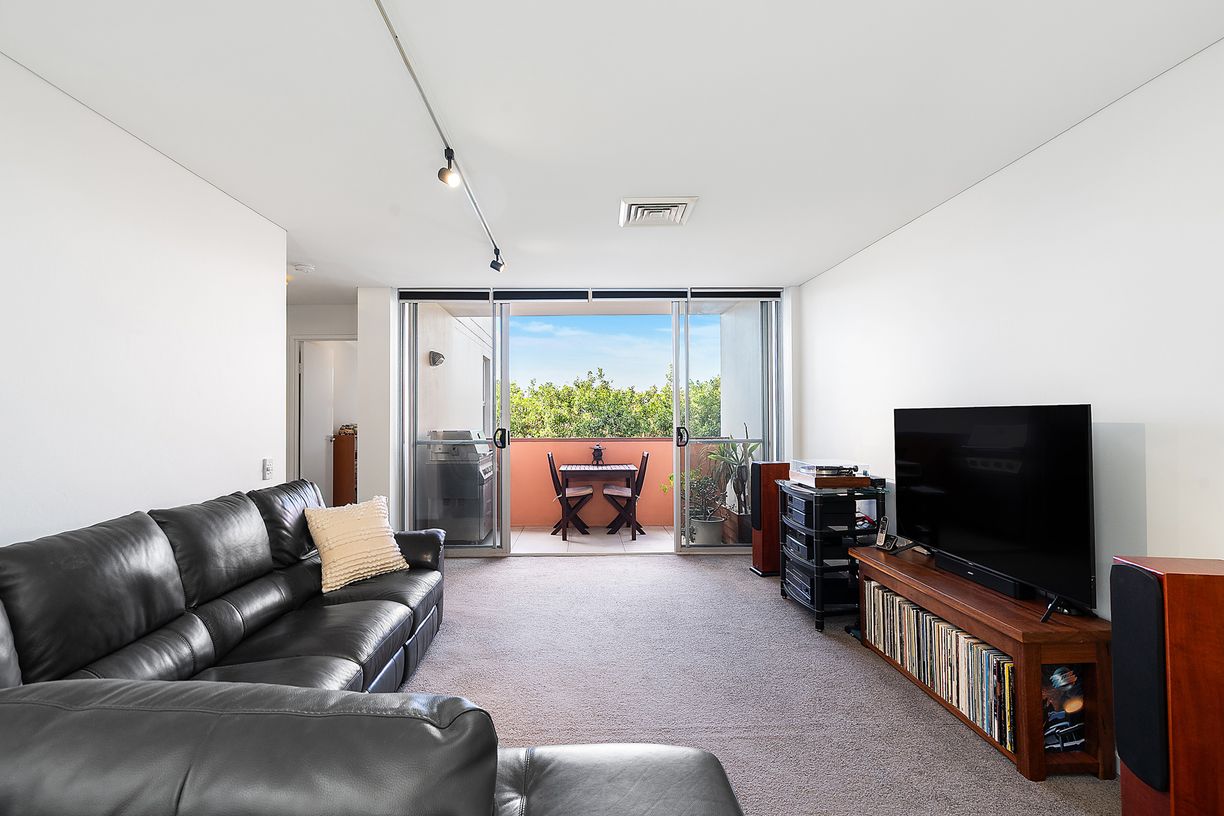 28/129 Spit Road — photo 4 of 8