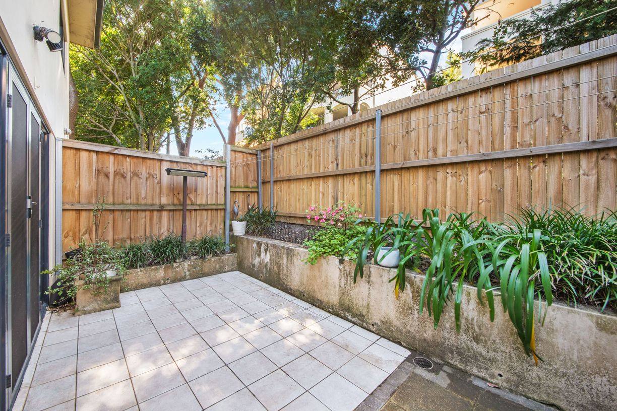 4/103 Cowles Road — photo 8 of 12