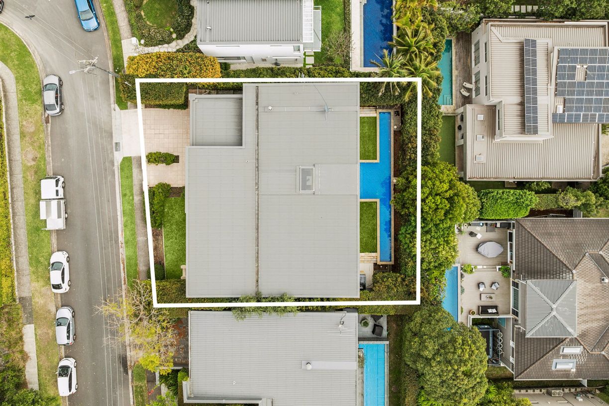 6 Markham Close — photo 18 of 22