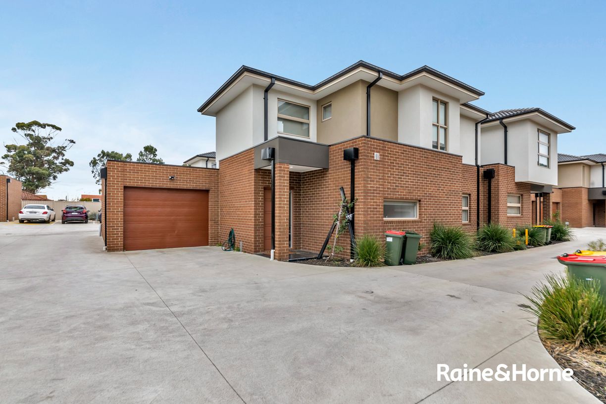 16 JAFFNA PLACE — photo from Raine & Horne Springvale