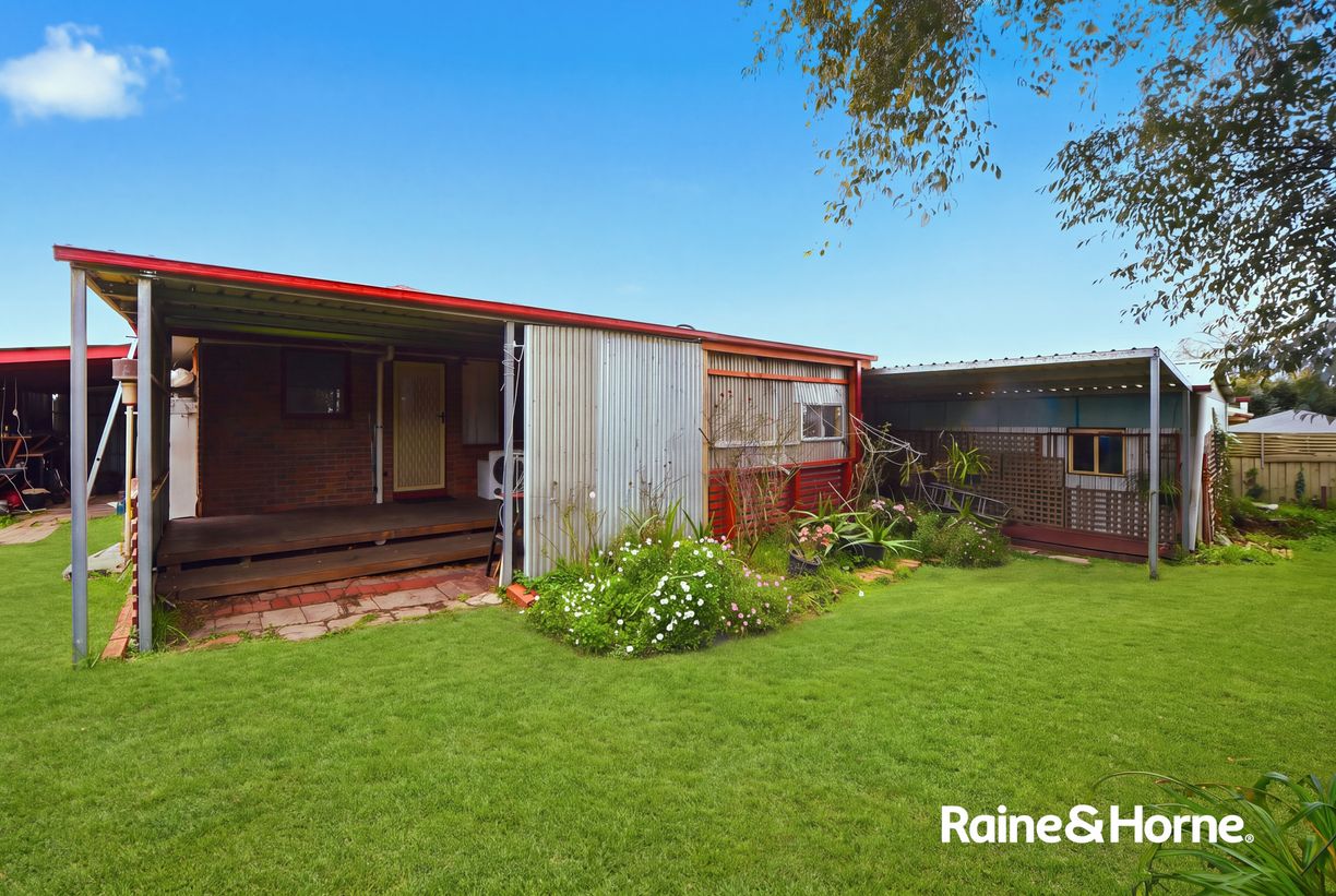 9 TALBOT COURT — photo 8 of 12