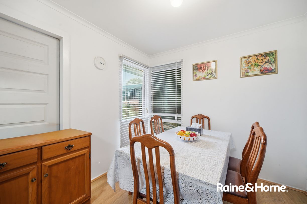 9 TALBOT COURT — photo 7 of 12