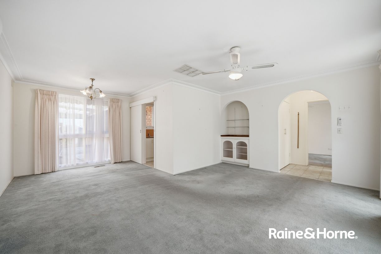 5 KIRRA COURT — photo 6 of 15
