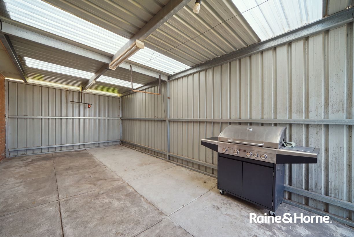 33 GOVE STREET — photo 9 of 14