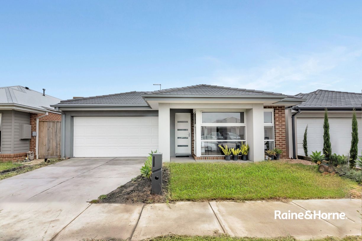 13 Integral Street — photo from Raine & Horne Springvale