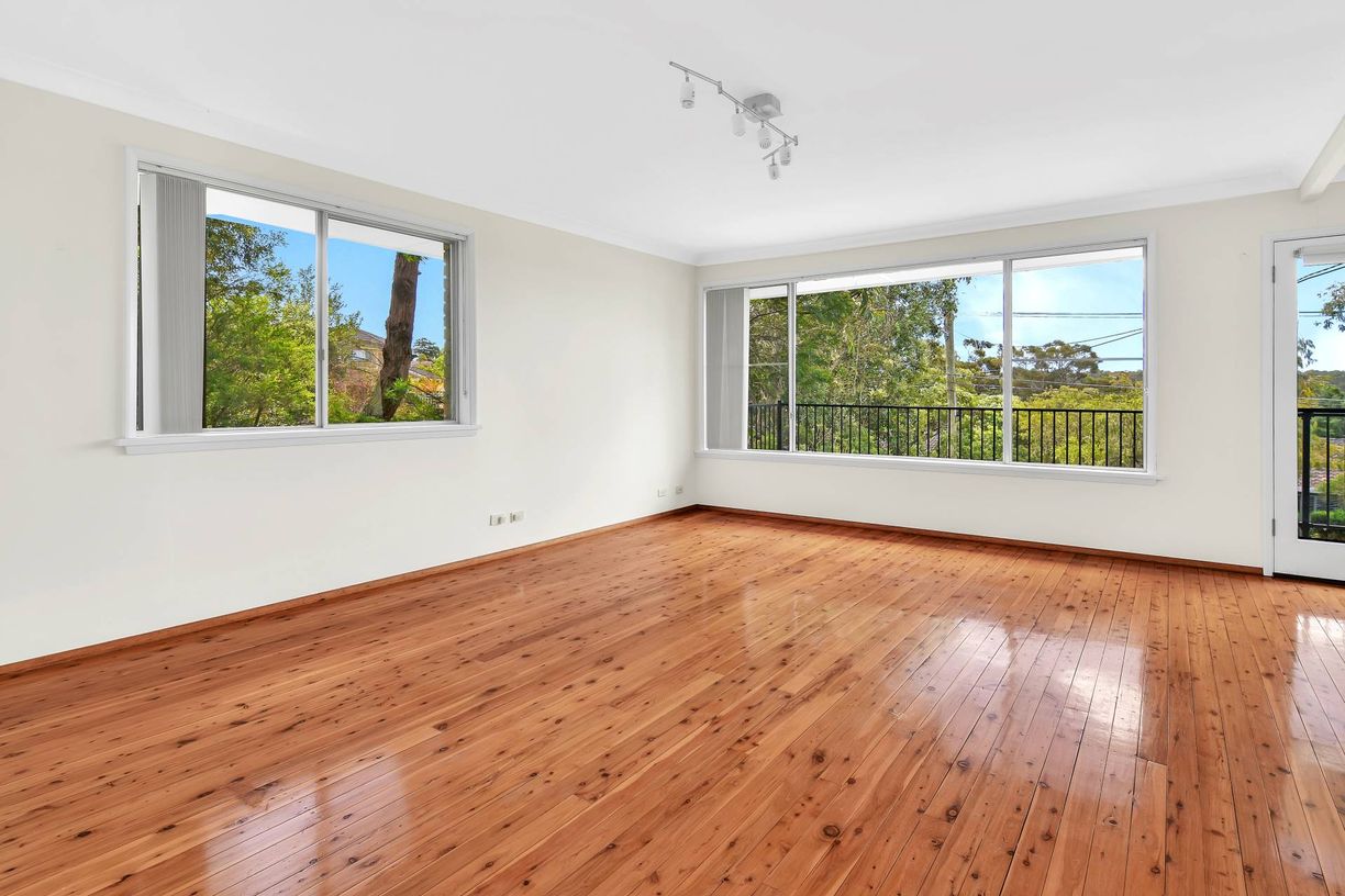 66 Cook Street, FORESTVILLE, NSW 2087 Raine & Horne Forest