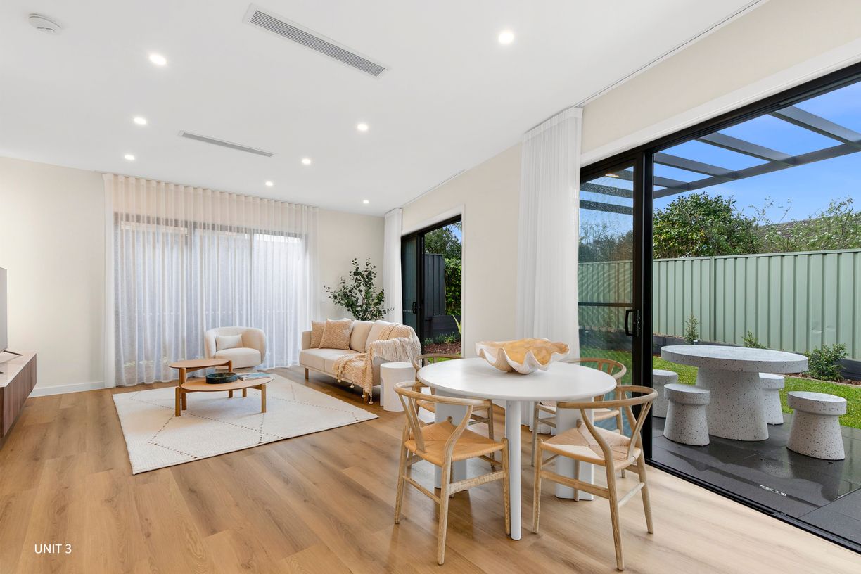 4/633-635 Warringah Road — photo from Raine & Horne Forest