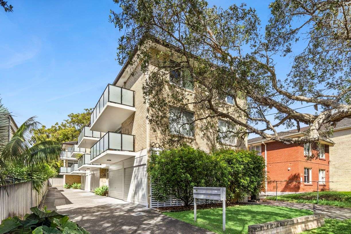 5/20 Lismore Avenue — photo from Raine & Horne Forest