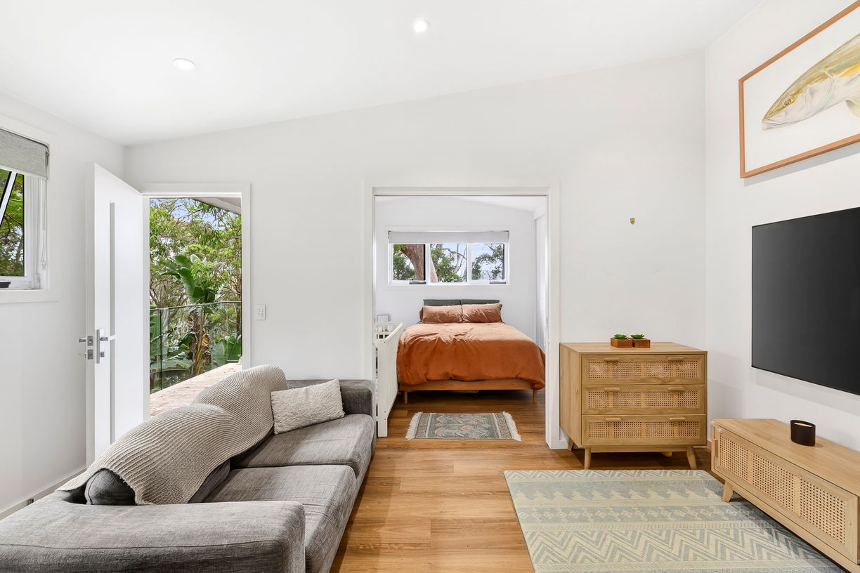 199 Prince Alfred Parade — photo 4 of 10