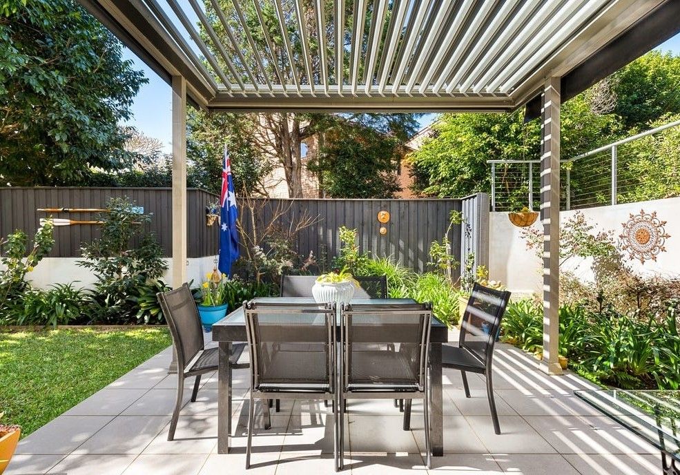 3/2 Livingstone Place — photo 4 of 13
