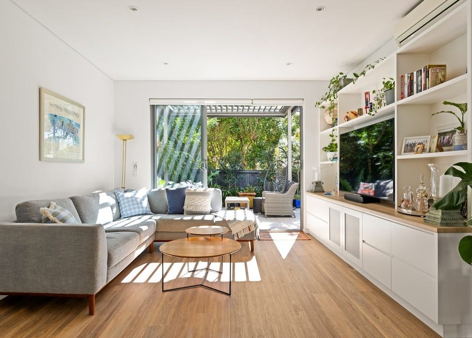 3/2 Livingstone Place — photo from Raine & Horne Northern Beaches