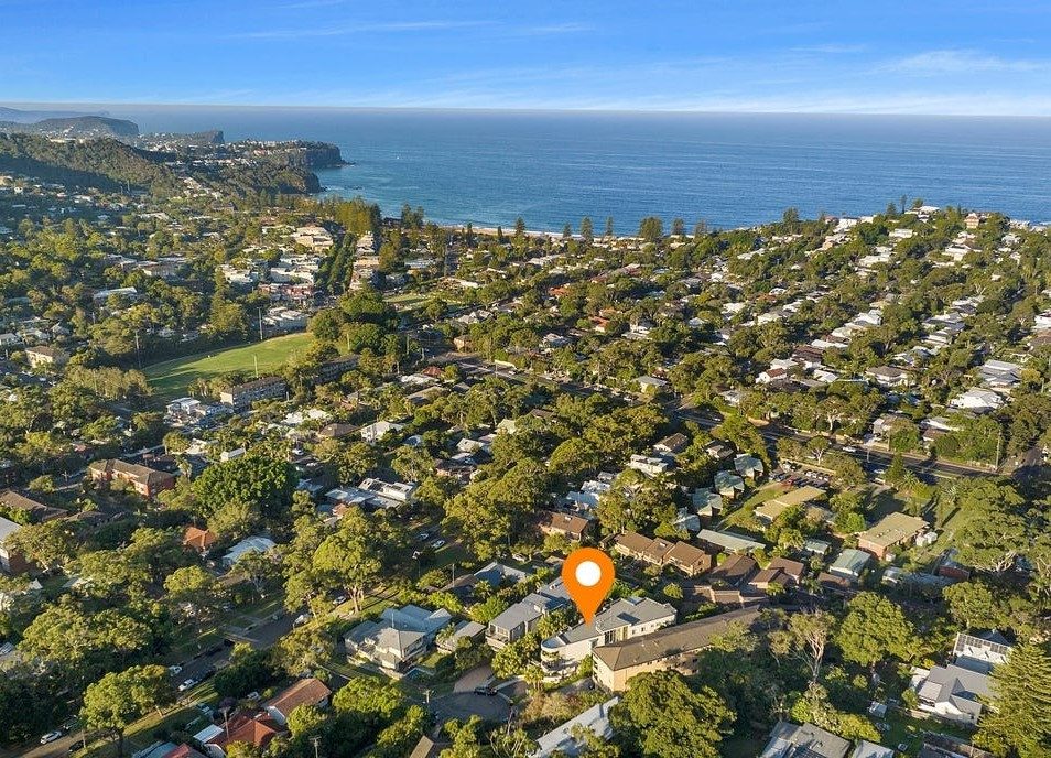 3/2 Livingstone Place — photo 11 of 13