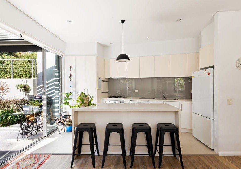 3/2 Livingstone Place — photo 2 of 13