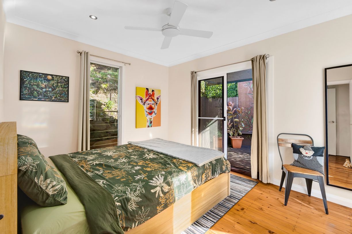 13 Sybil Street — photo 5 of 6