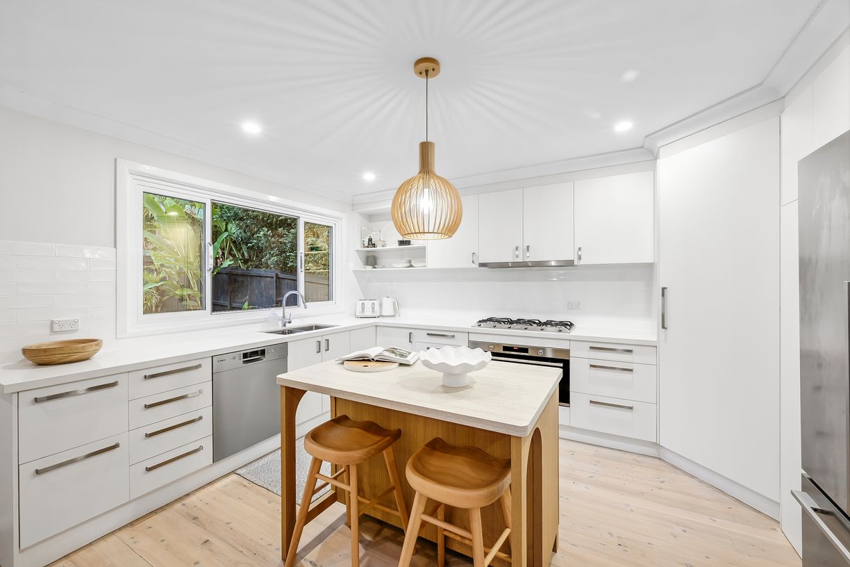 43 George Street — photo 2 of 12