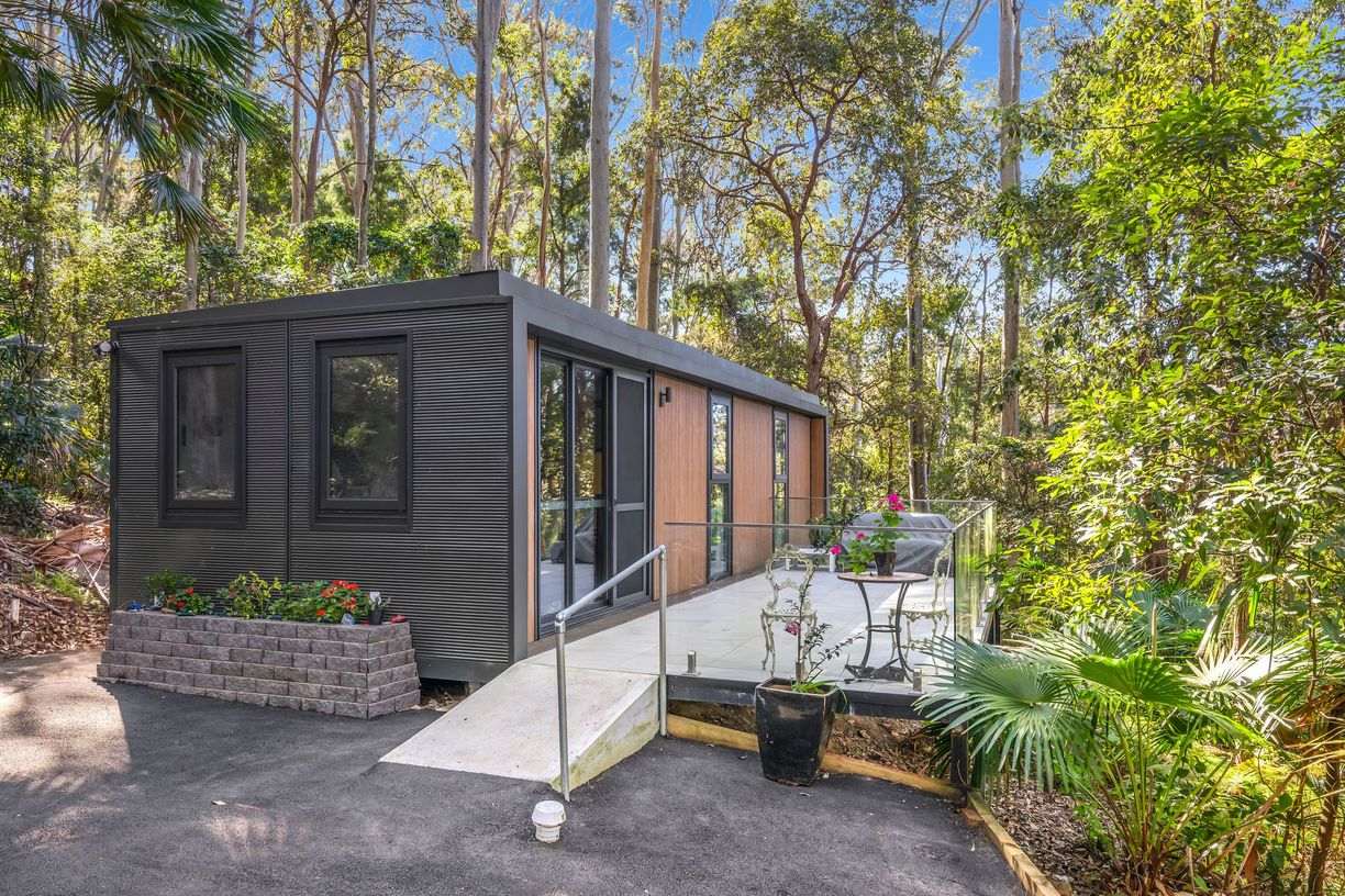 82B Cabbage Tree Road — photo 15 of 16