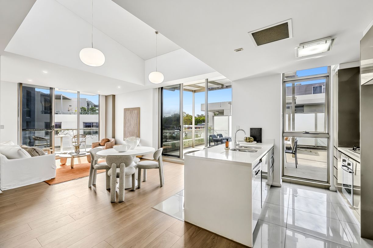 365/79-91 Macpherson Street — photo from Raine & Horne Northern Beaches