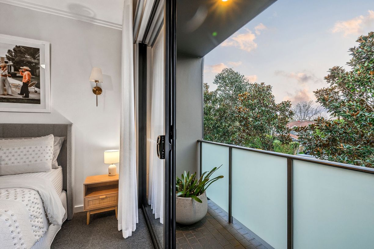 10 Hakea Drive — photo 8 of 12