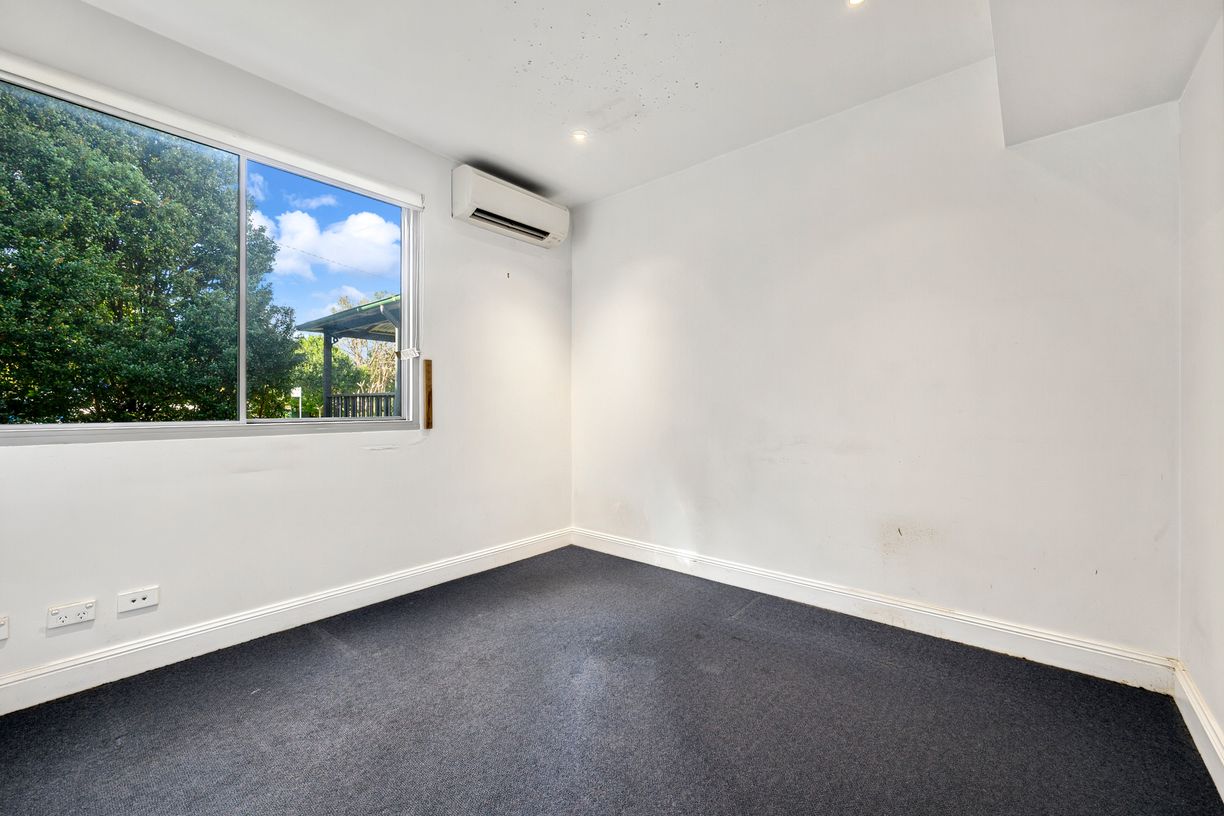 1/1789 Pittwater Road — photo 4 of 6