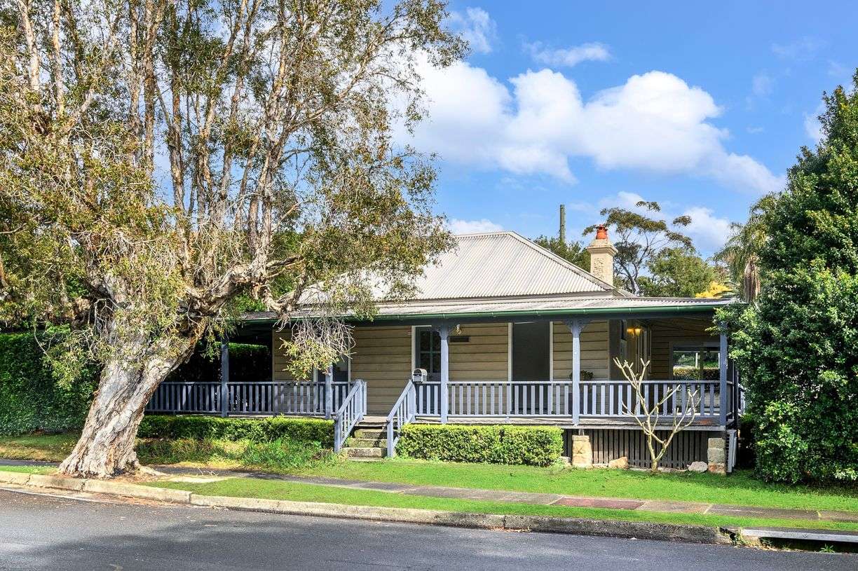 2/1789 Pittwater Road — photo from Raine & Horne Northern Beaches