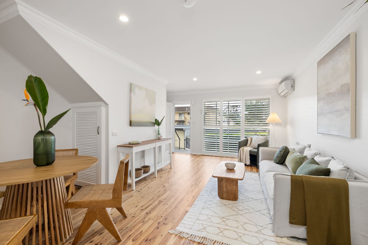15/30A The Crescent — photo from Raine & Horne Northern Beaches