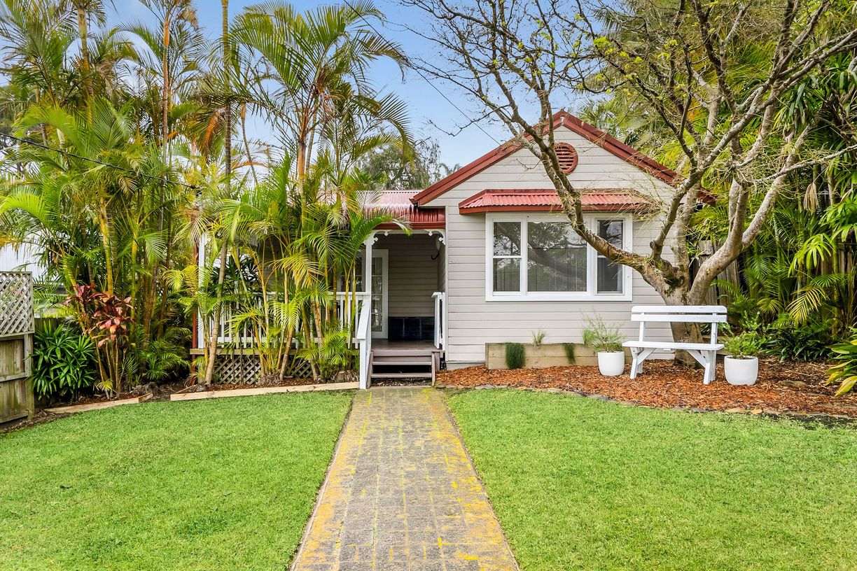 24 Hill Street — photo from Raine & Horne Northern Beaches