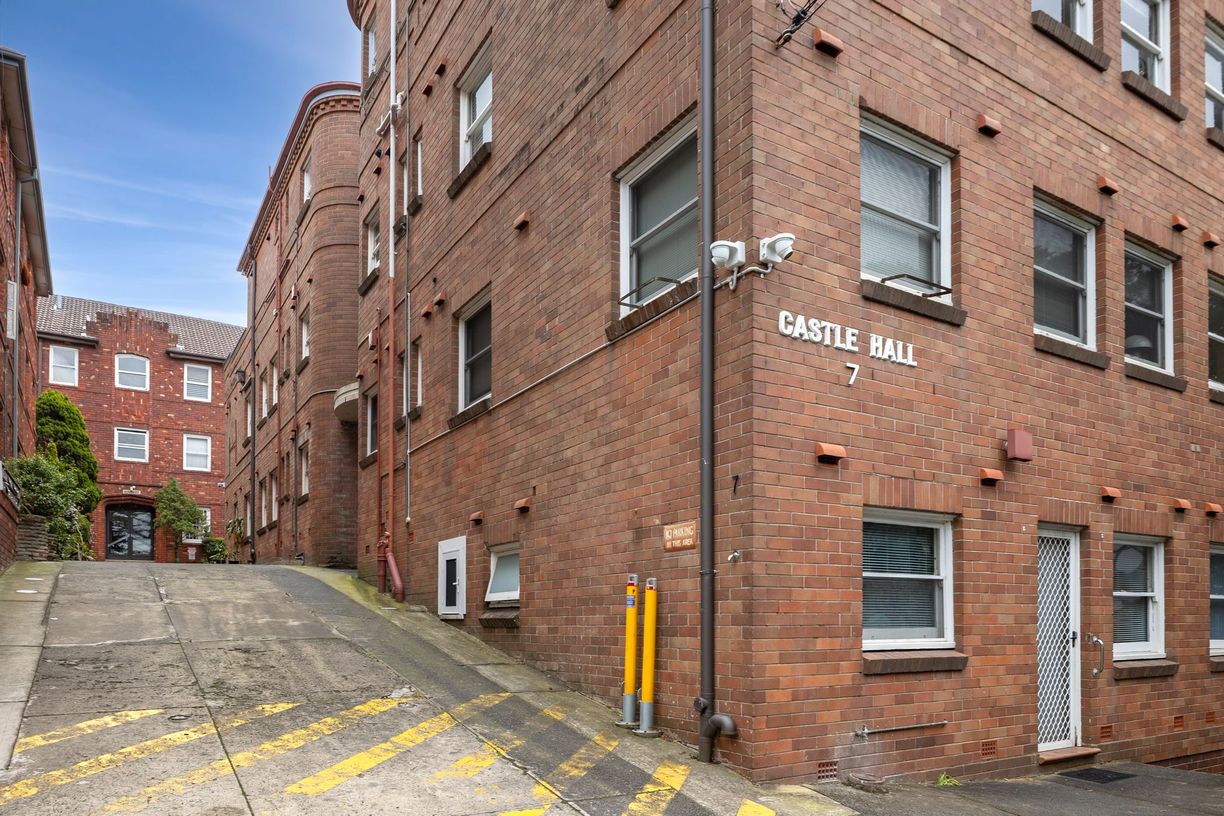 1/7 Tower Street — photo 6 of 9