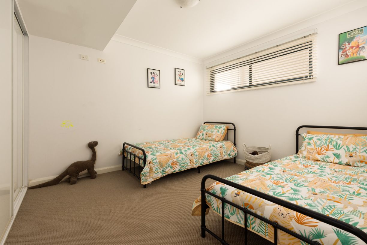 203/1348 Pittwater Road — photo 4 of 11