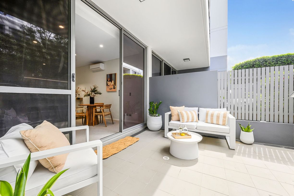29/79-91 Macpherson Street — photo from Raine & Horne Northern Beaches