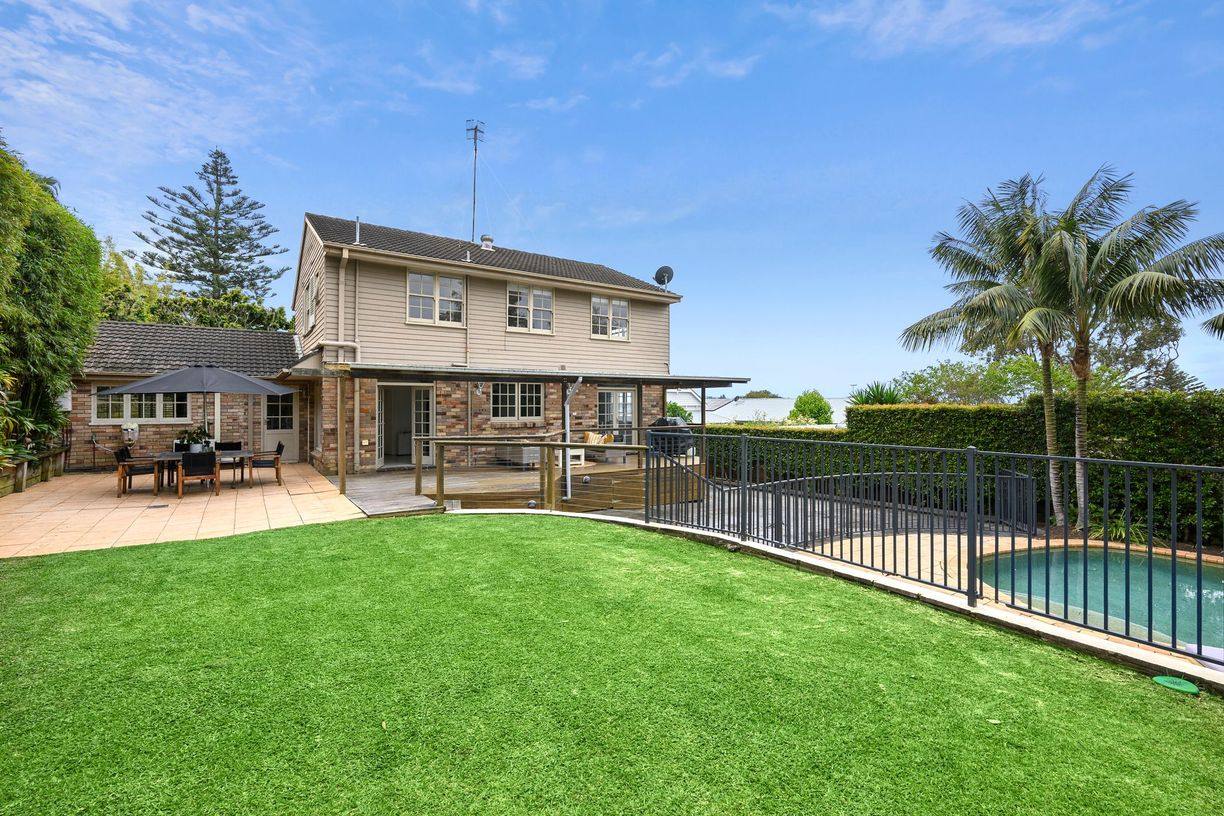 23 Rowan Street — photo from Raine & Horne Northern Beaches