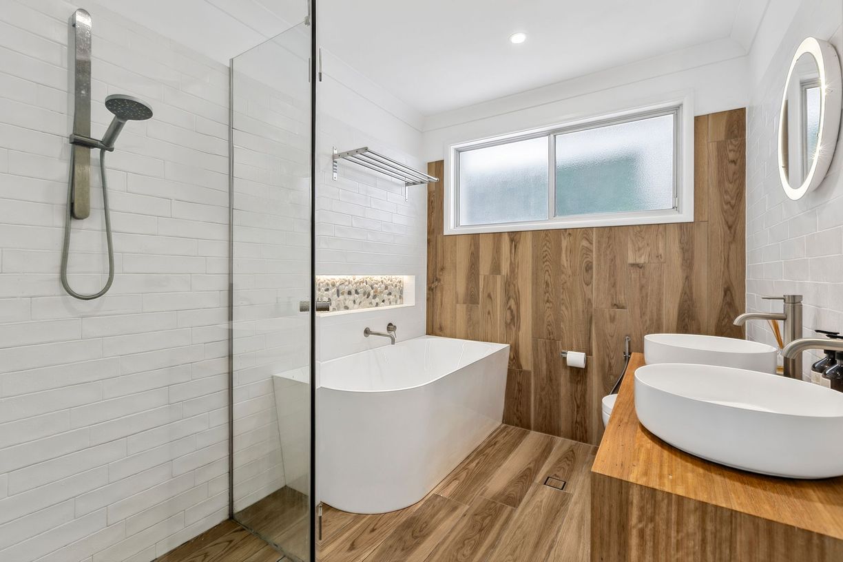 9 Tatiara Crescent — photo 6 of 8