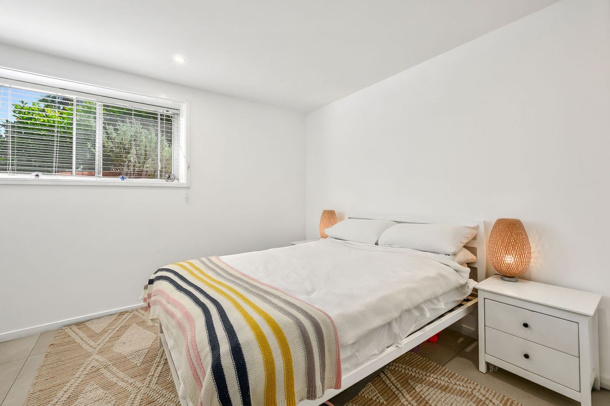 7 Mount Pleasant Avenue — photo 11 of 16