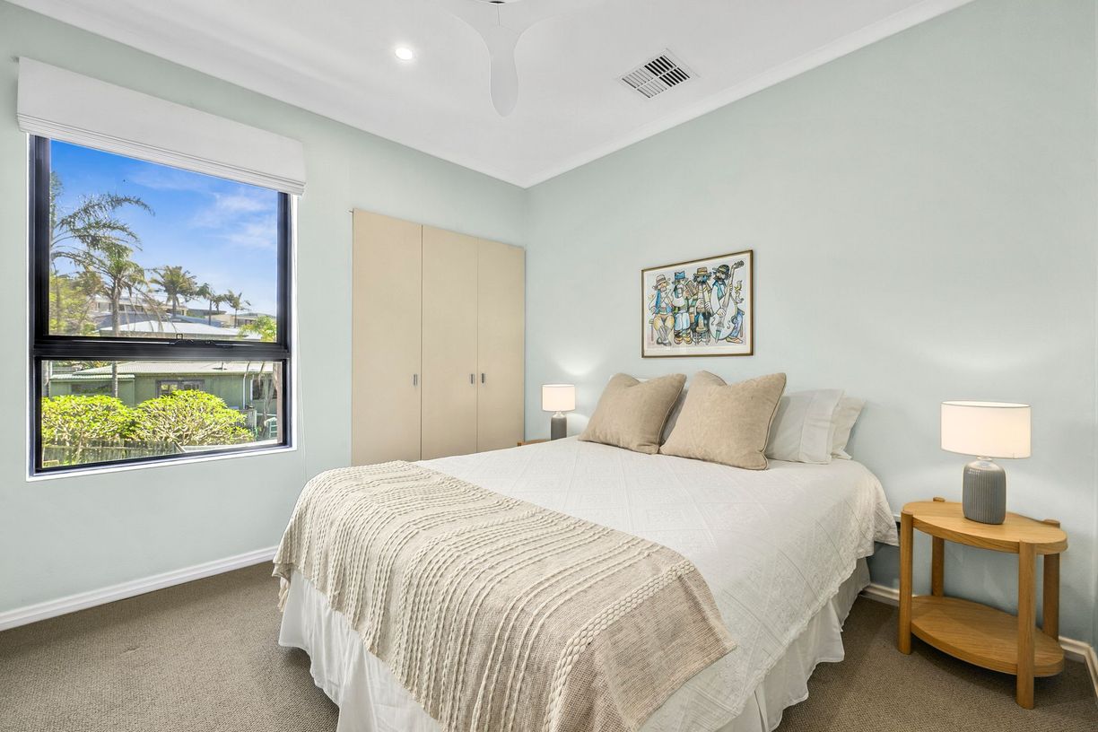 7/5 Darley Street East — photo 8 of 13
