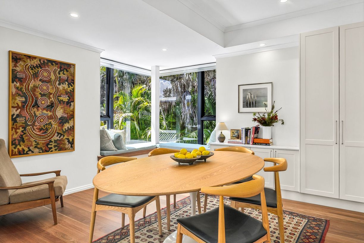 7/5 Darley Street East — photo 4 of 13