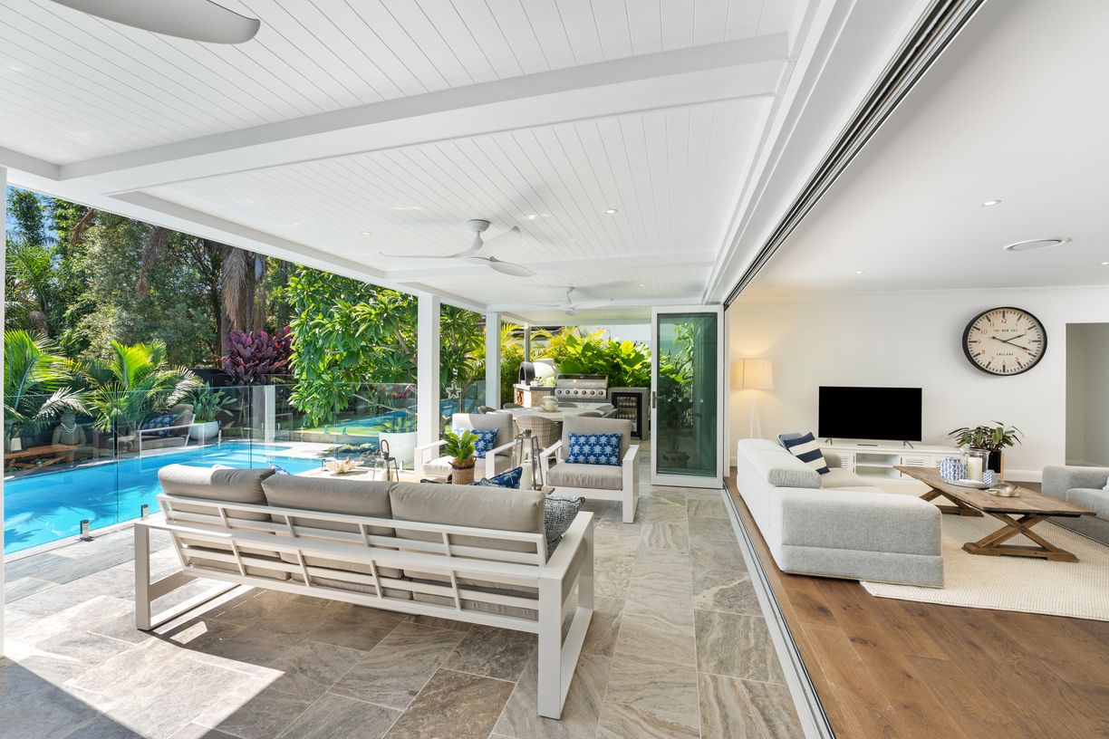 32 Bangalow Avenue — photo 4 of 12