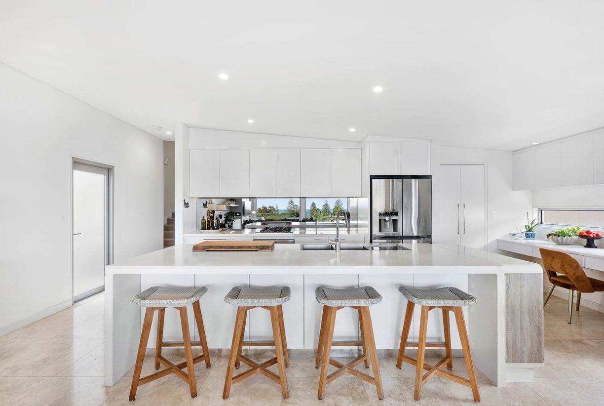 35 Seaview Avenue — photo 4 of 17