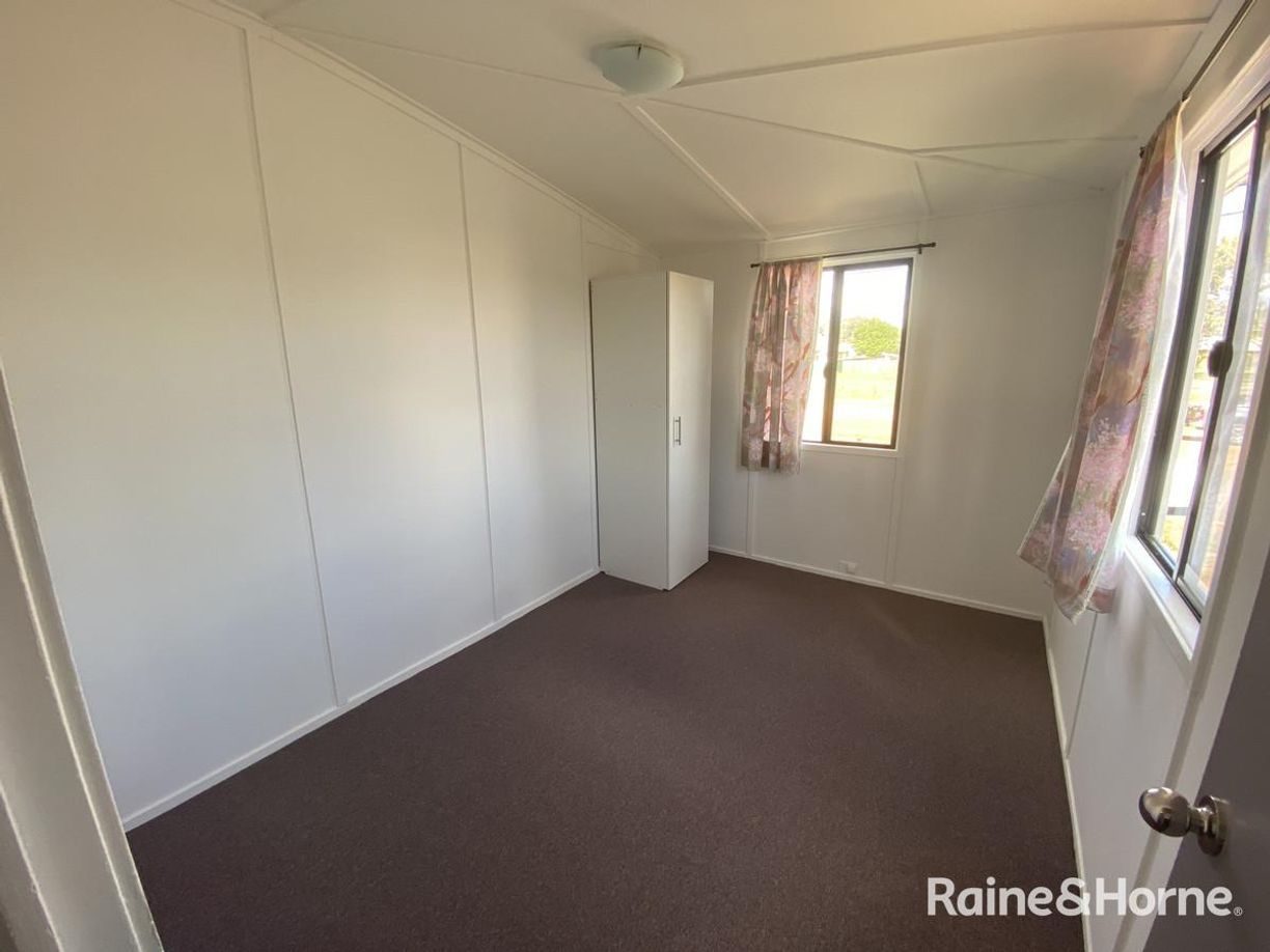 1 & 2/3 Railway Terrace — photo 6 of 12