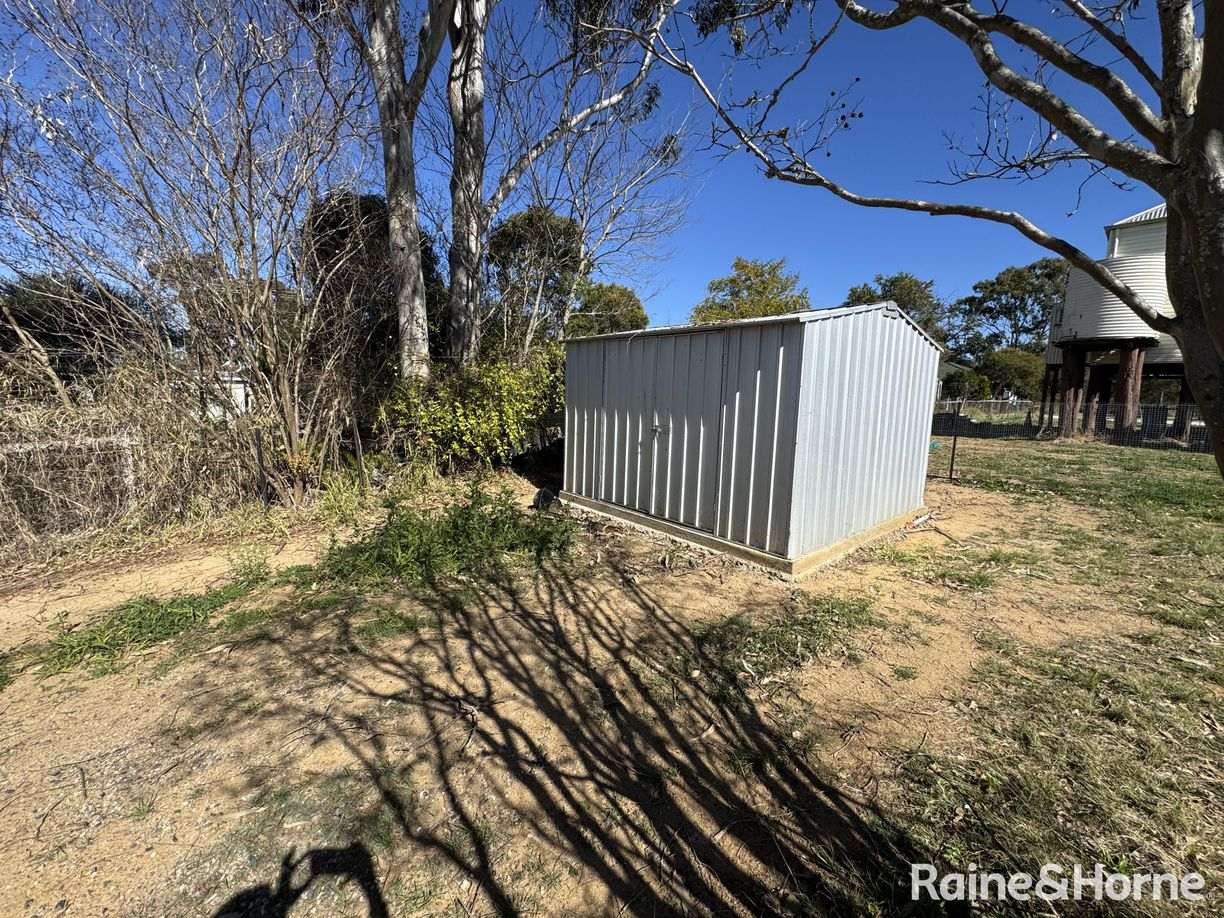 46a Cairns Street — photo 14 of 18