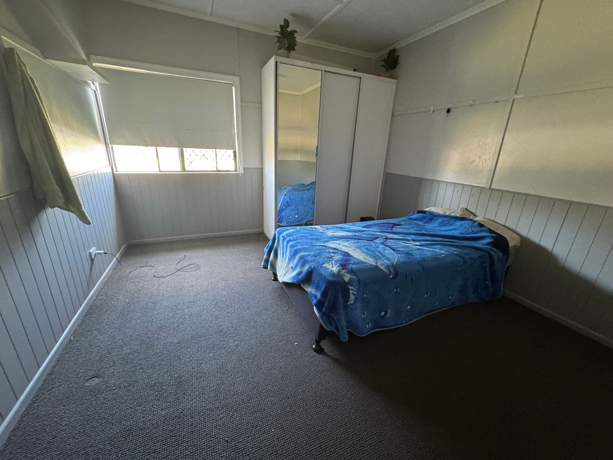 56 CARINYA STREET — photo 4 of 8