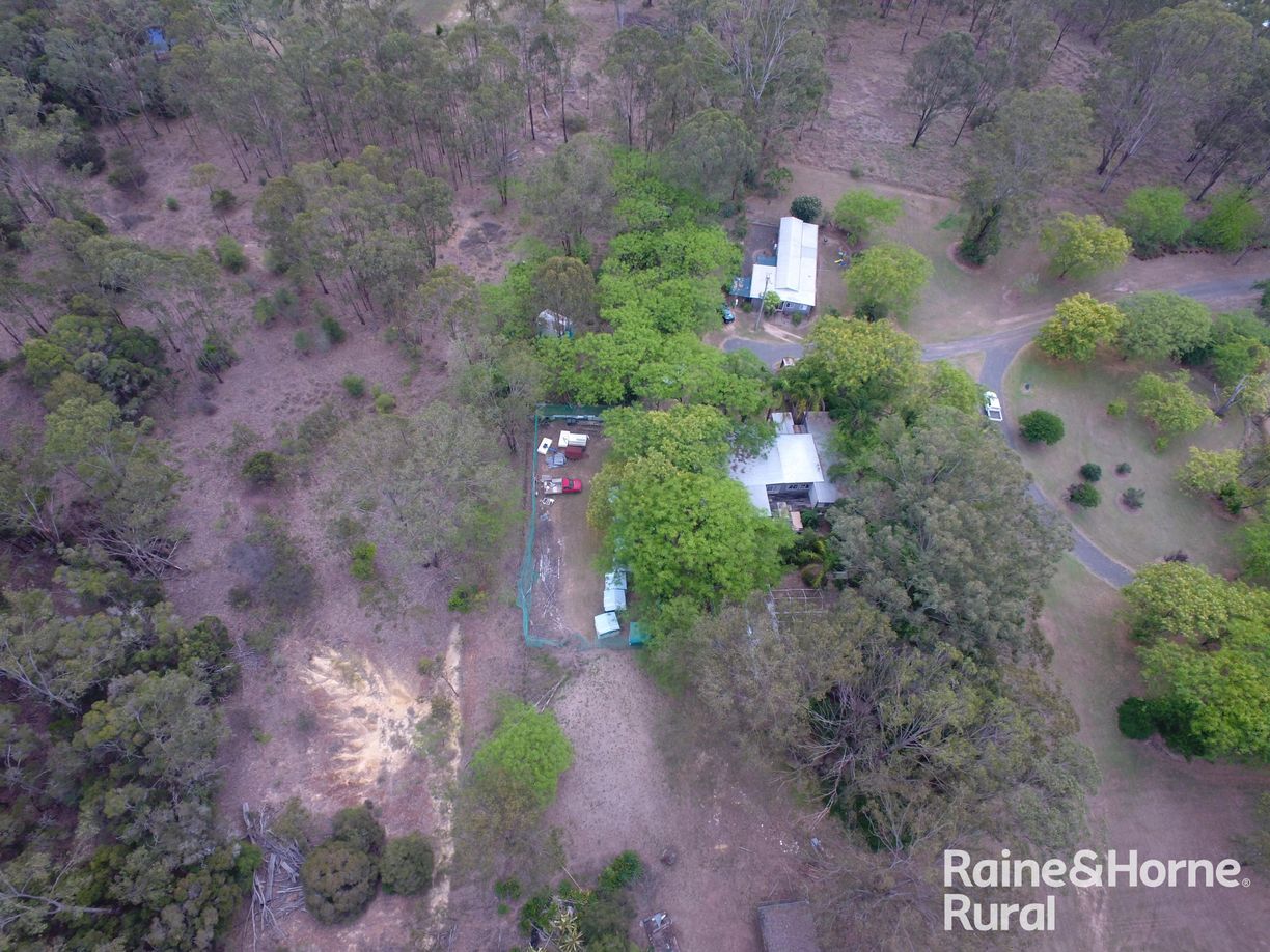 40 Amaroo drive — photo 28 of 30