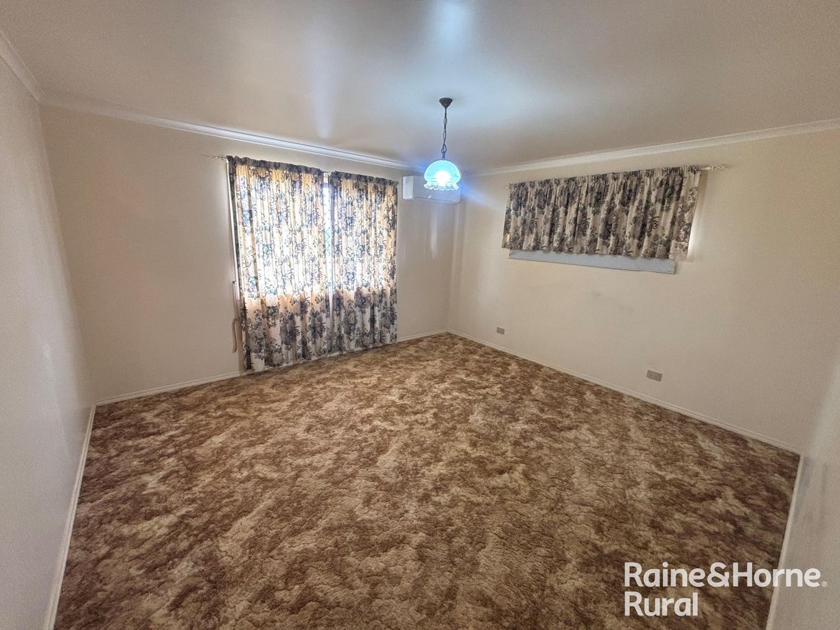 121 Elbow Road — photo 11 of 30