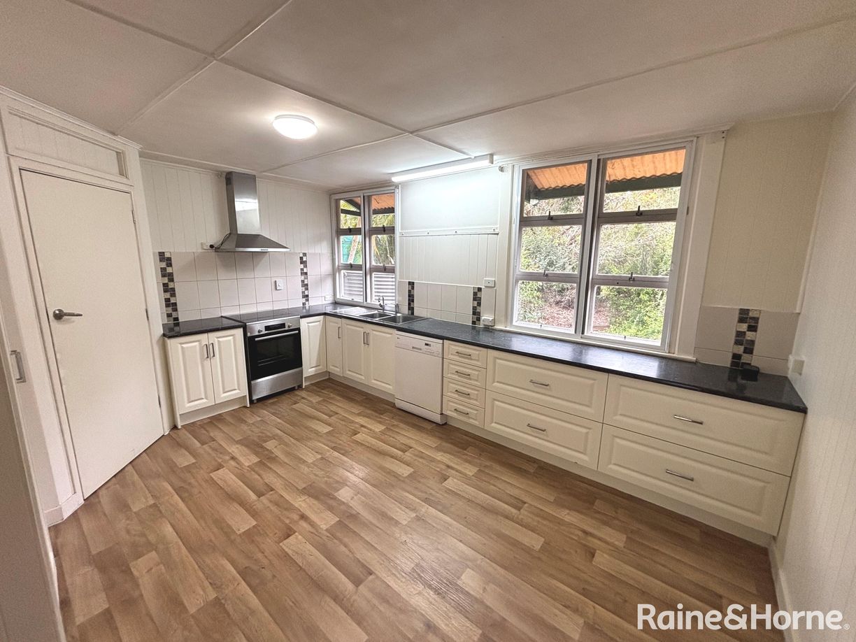 2 Hansen Crt — photo 4 of 30
