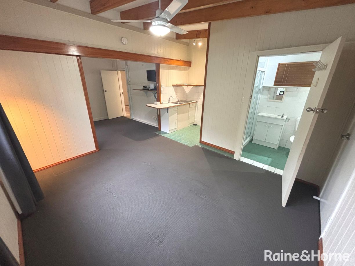 2 Hansen Crt — photo 9 of 30