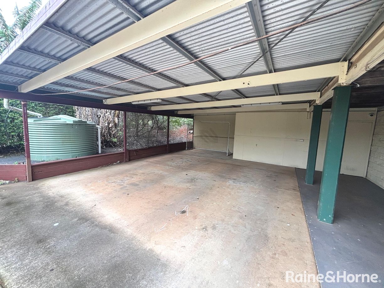 2 Hansen Crt — photo 3 of 30