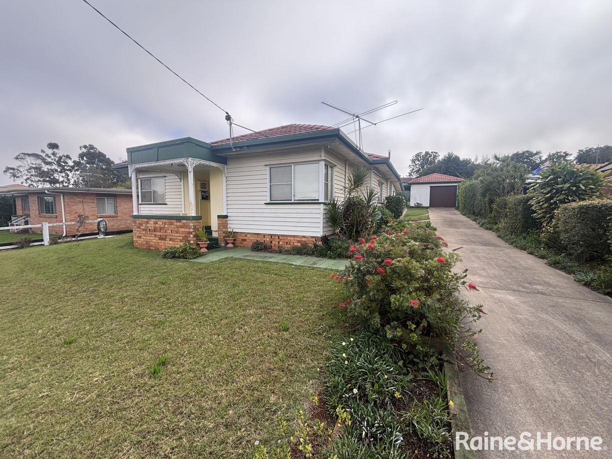 40 Fitzroy Street — photo from Raine & Horne Kingaroy
