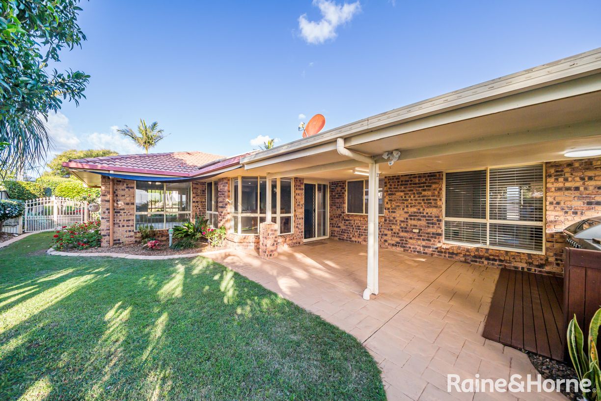 13 Gumtree — photo from Raine & Horne Kingaroy