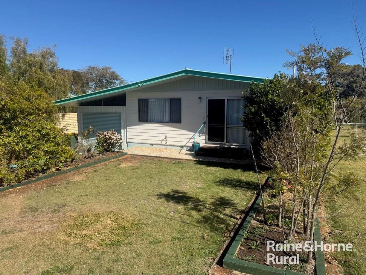 11 Gabbee Street — photo from Raine & Horne Kingaroy