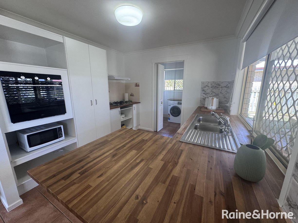 4 Hibiscus Court — photo 8 of 30