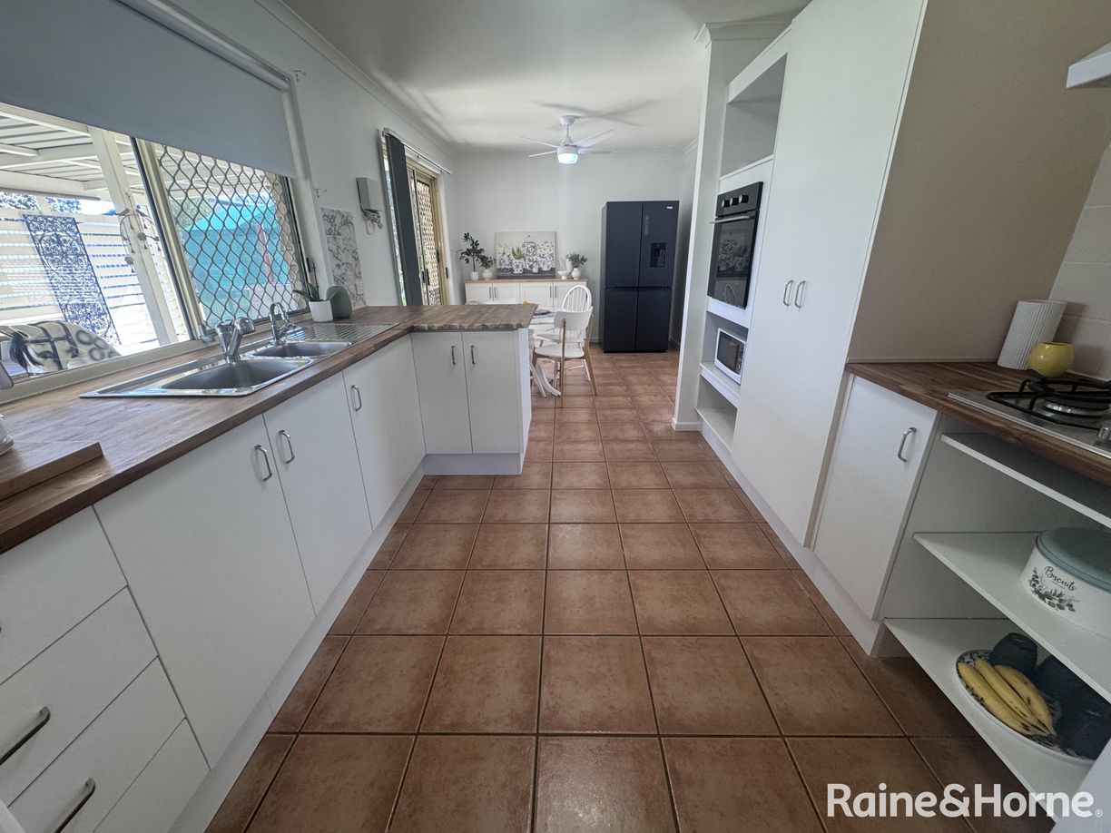 4 Hibiscus Court — photo 10 of 30